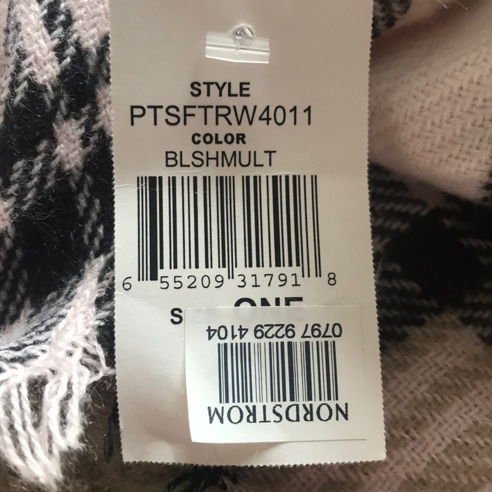 Cozy Scarf from Nordstrom - Picture 5 of 5